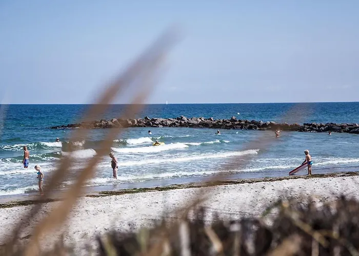 Appartement Mit Meerblick By Interhome